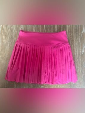 Fabletics Women’s Pleated Pink Skirt